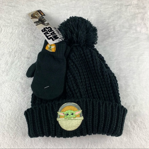 Disney Star Wars Baby Yoda Hat Mittens Set - Picture 1 of 13